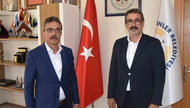 Erenler’de okul harçlığı desteği Kantin Kart ile sürecek