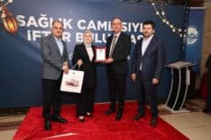 Sakarya’da 14 Mart Tıp Bayramı’nda Sağlık Çalışanlarının Özverisi ve Deneyimi Takdir Edildi