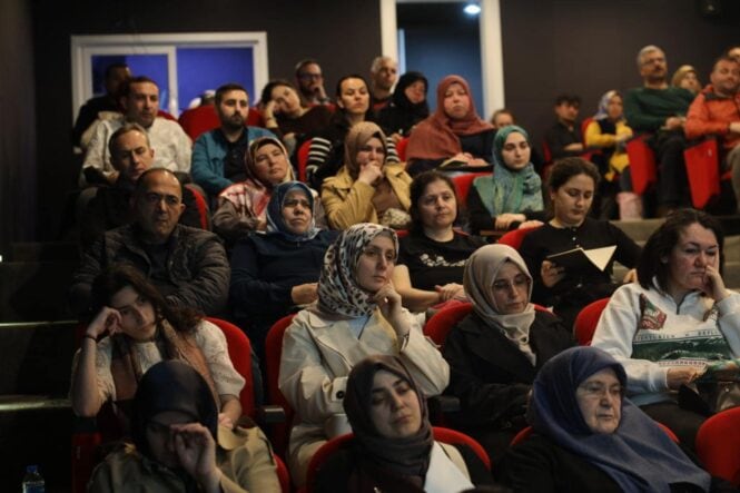 Büyükşehir Akademi’de Yeni Dönem Mesnevi Okumalarıyla Başladı: İnsan Kendini Tanıma Yolunda