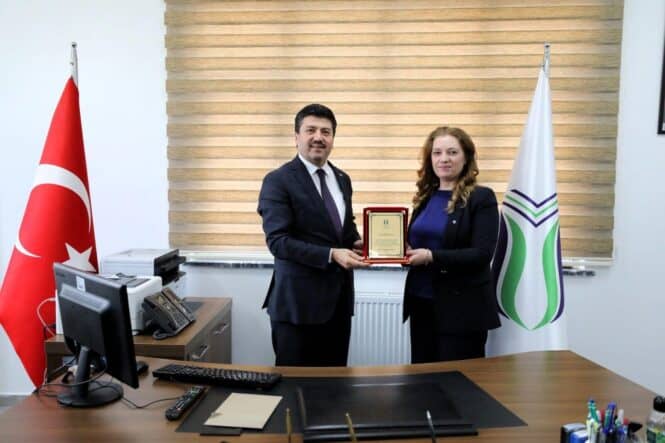 SUBÜ Sağlık Bilimleri Fakültesi’nde Dekanlık Görevinde Yeni İsim: Prof. Dr. Feride Taşkın Yılmaz