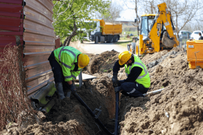 Kaynarca Osmanlı Mahallesi’nde 1400 Metrelik İçme Suyu Hattı ve Bağlantıları Yenileniyor