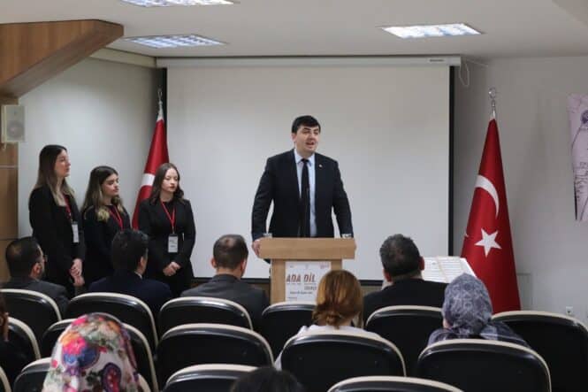 Sakarya Üniversitesi, Adapazarı’ndaki Türkçe Şenliği’nde Konuşma Uygulamasına Destek Oldu